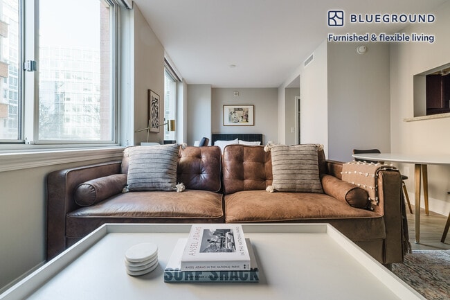 Photo - 2221 I St NW Unidad FL3-ID981