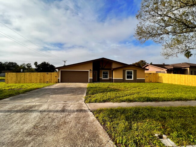 Photo - 29 Alberta Dr