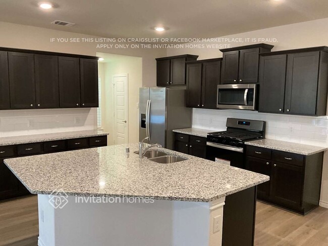 Photo - 3805 Kenworth Ln