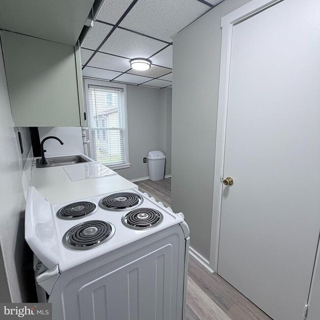 Photo - 980 Scotland Ave Unit DOWNSTAIRS