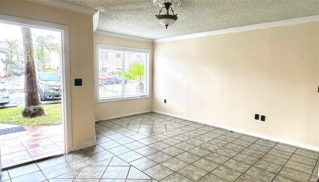 Photo - 511 NW 82nd Ave Unidad 407