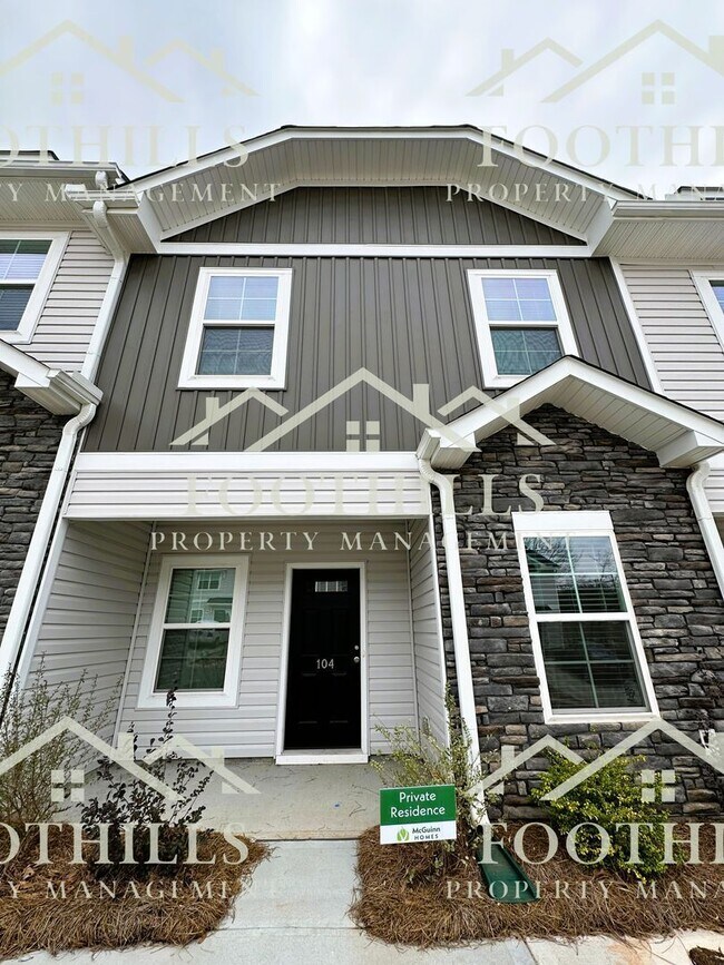 Photo - 104 Lowland Dr