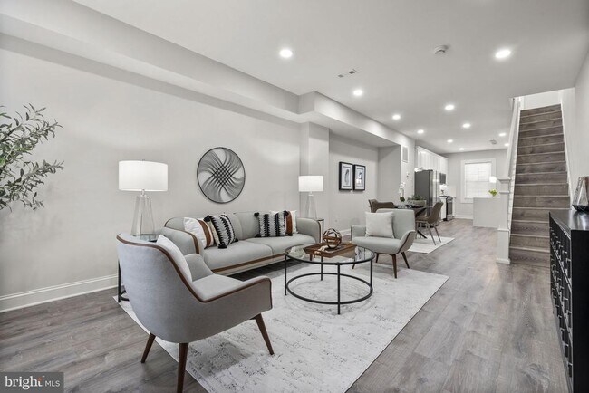 Photo - 518 N Lakewood Ave