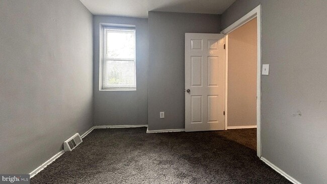 Photo - 22 N Conestoga St