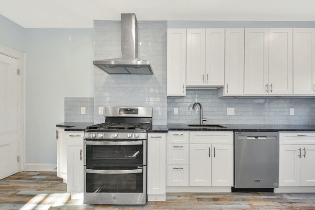 Photo - 10 Middle St Unit 10