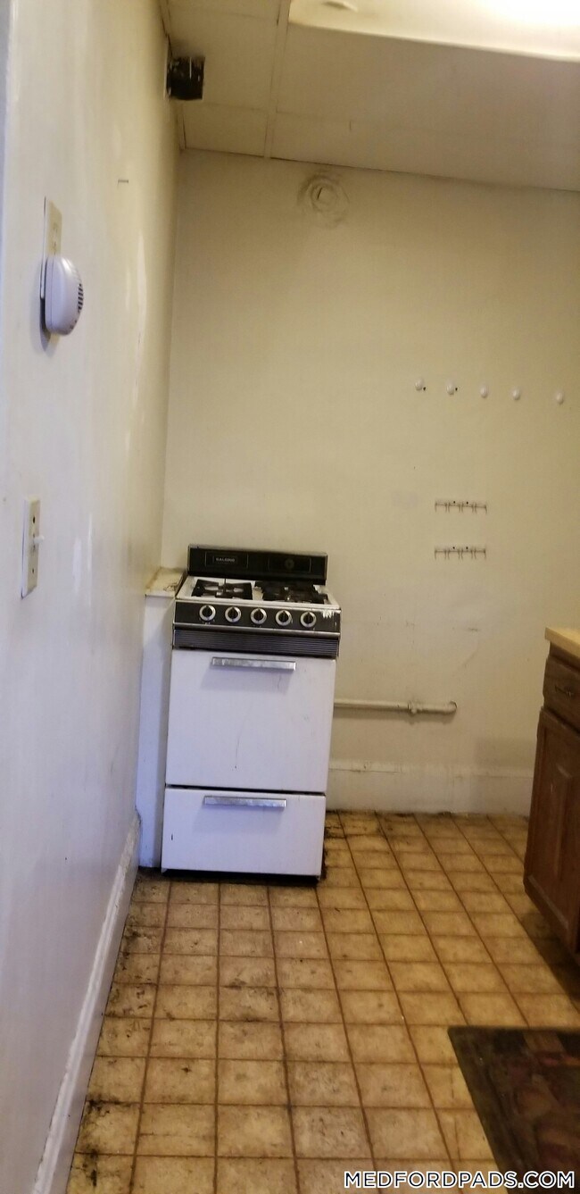 Photo - 53 Fellsway W Unit 9