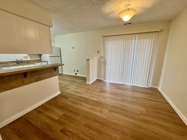 Photo - 4012 Liberty St