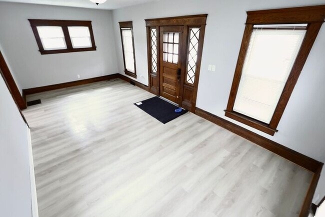 Photo - 91 Westwood Ave