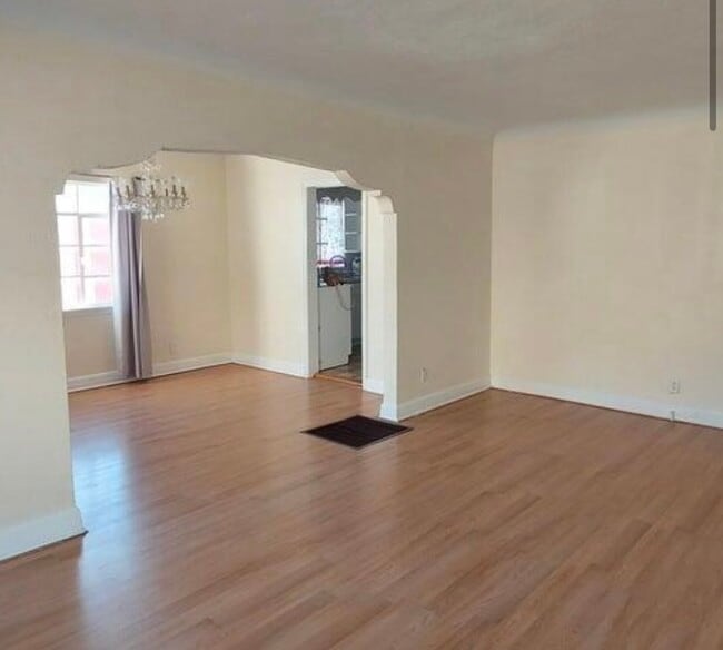 Photo - 1331 Cincinnati Ave