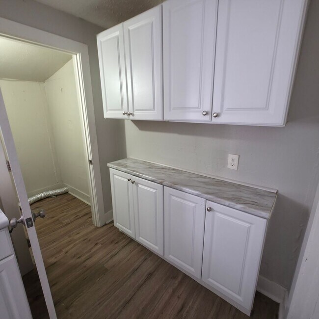 Photo - Multi Family Home 3 Bedroom and 1 Bath For Rent