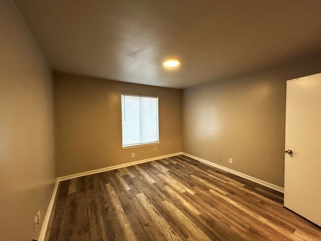Riverbend Apartments