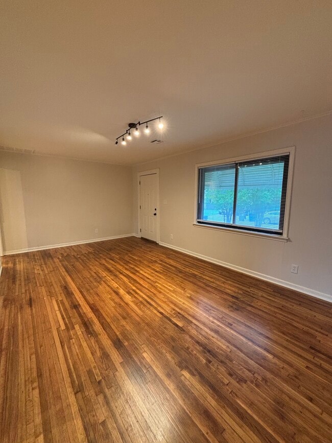 Photo - 2725 N Boulder Ave