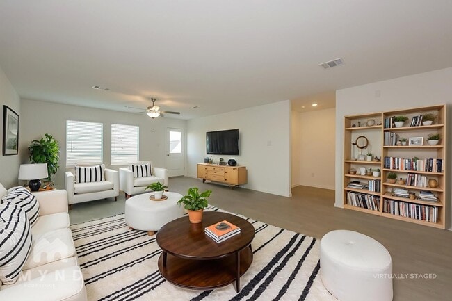 Photo - 2737 Ctr Crk Ln