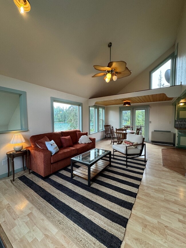 37650 Arabian Ln