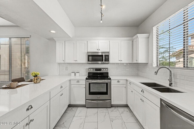 Photo - 2315 N 52nd St