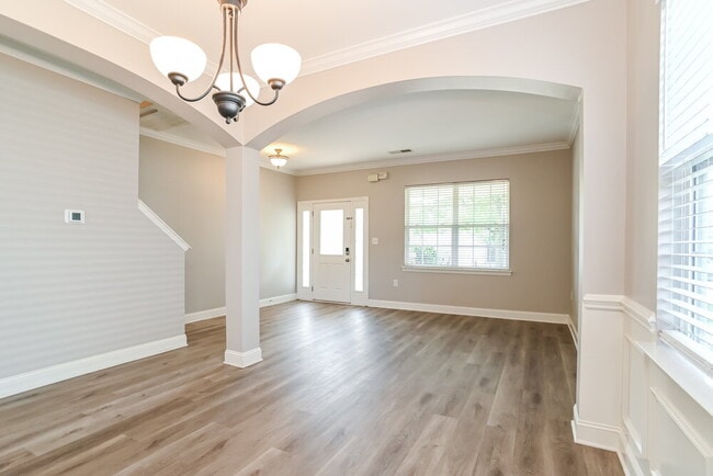 Photo - 4022 Linville Falls Ln