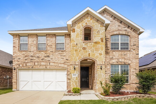 Building Photo - 8225 Spruce Meadows Dr