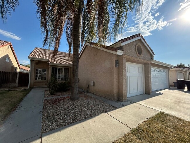 Photo - Spacious single story 3 bedroom home seeking new family!