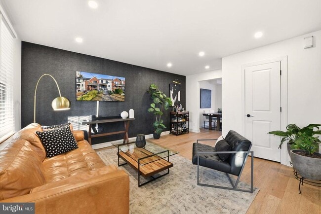 Photo - 5113 4th St NW