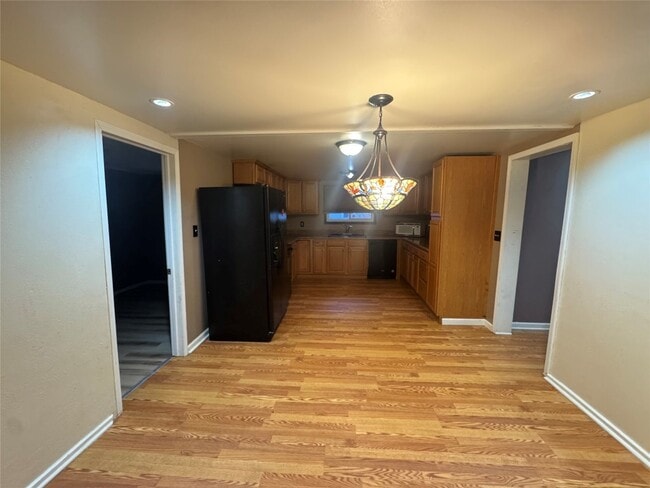 Photo - 9 Second St Unit 1