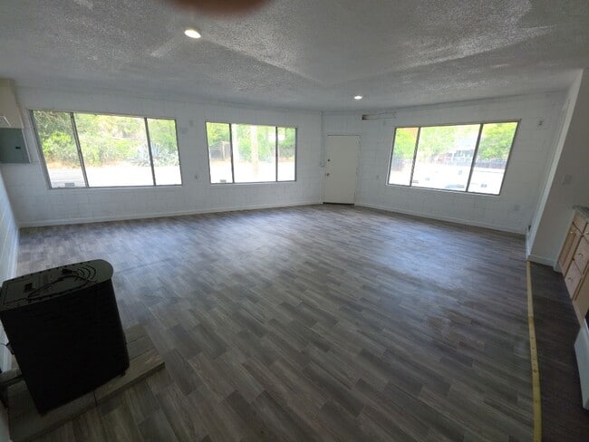 Photo - 13451 Lakeshore Dr Unidad 13451 Lakeshore Dr #C