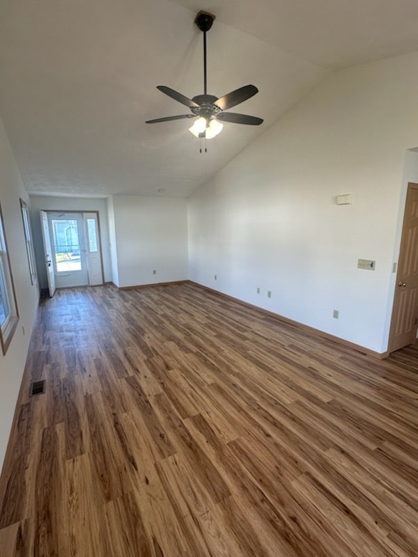 Photo - 123 Eagles Pt W Unidad 123