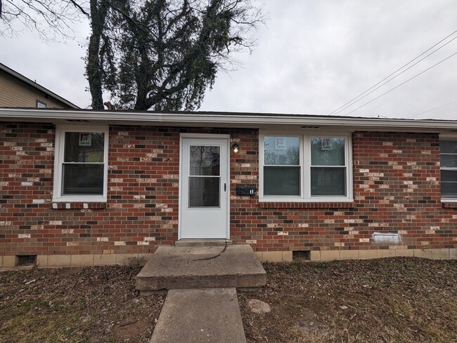 Building Photo - 850 N 2nd St Unit 1