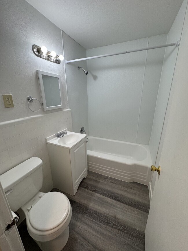 Photo - 2329 S Belmont St