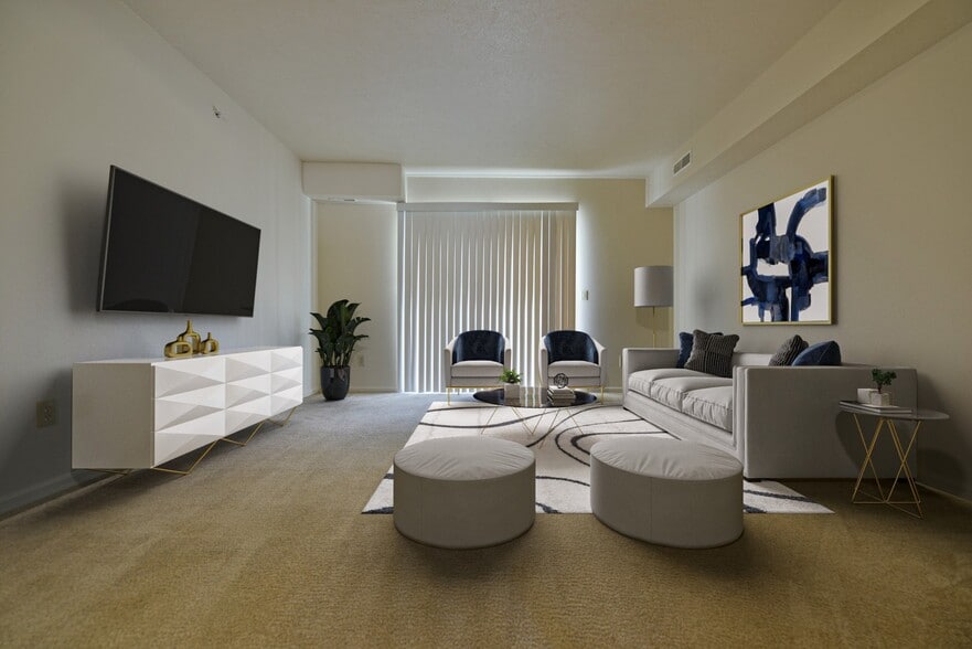 A bedroom at Heatherwood Apartments, Grand Blanc, Michigan
