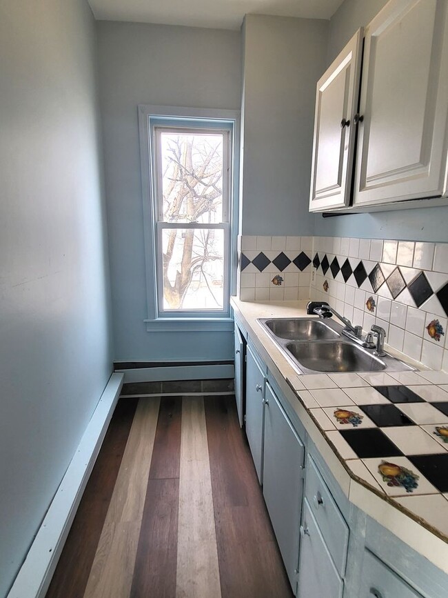 Photo - 97-99 Alverson Avenue Unit #2