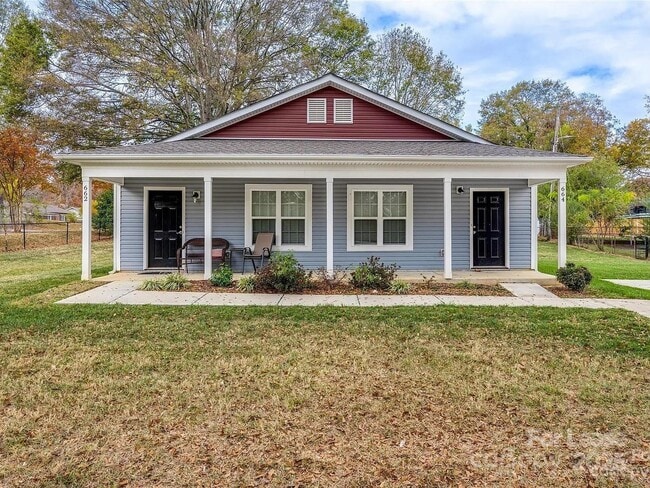 Building Photo - 664 Reeves Ct