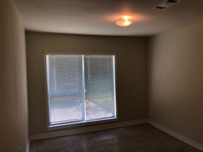 Photo - 9707 Santa Cruz St