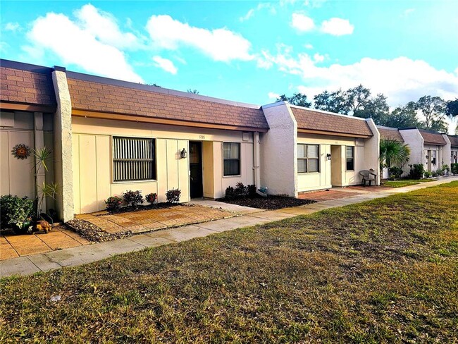 Photo - 1285 Mission Hills Blvd