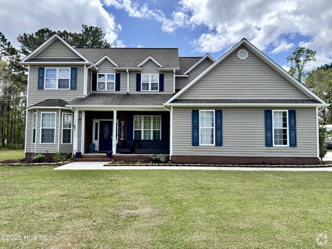 Building Photo - 218 Riverbend Rd Rental