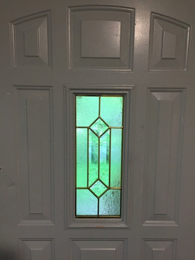 Photo - 300 Brenda St