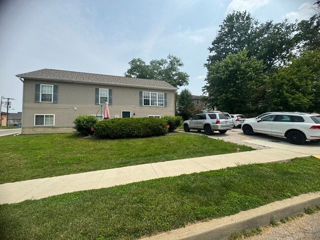 Photo - 201 E 19th St