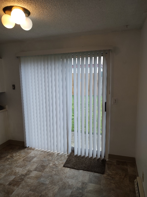 Photo - 5908 Parker Rd E