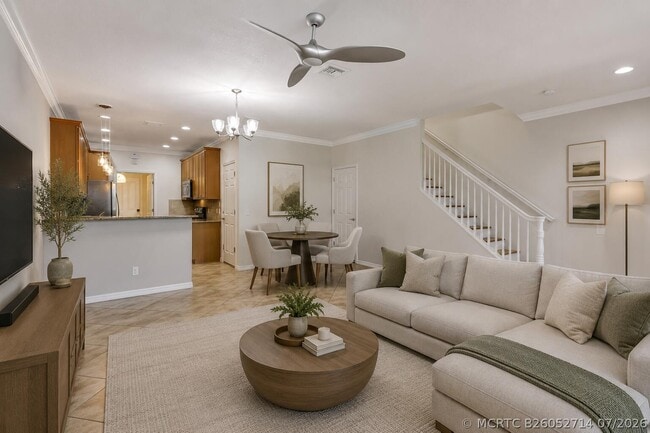 1212 S Community Dr
