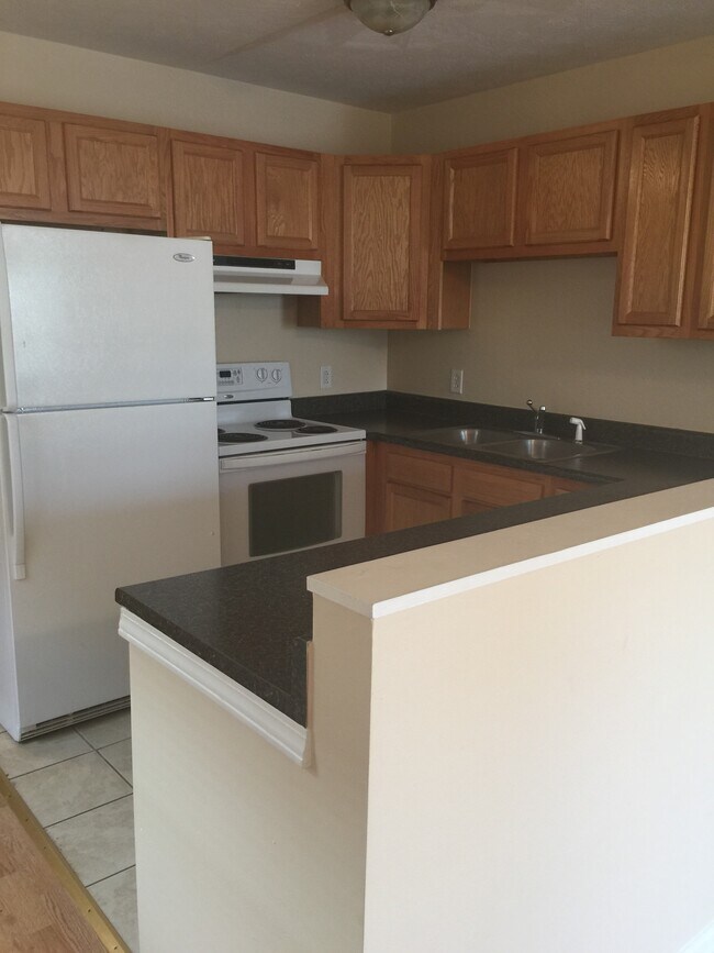 Photo - 630 Hal Greer Blvd