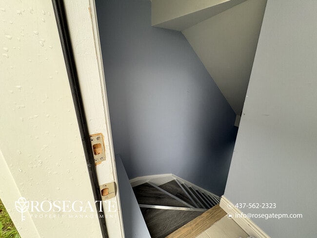 Photo - All-Inclusive 2-Bedroom Basement Apartment with Walk-In Closet – Welland Unit 2