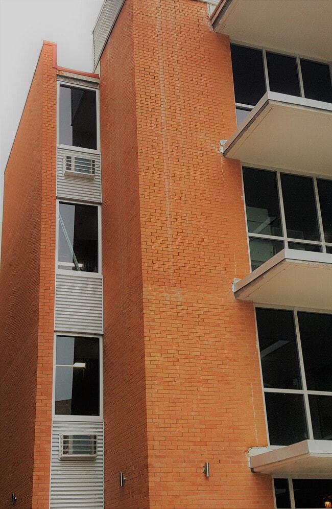 Studio 44 Apartments