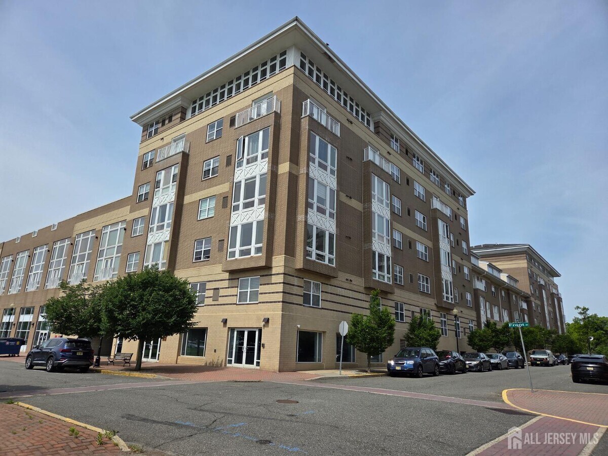Photo - 358 Rector St Townhome
