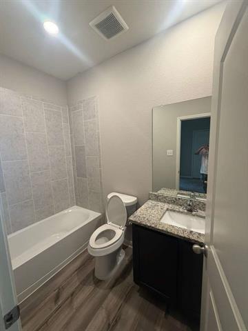 Photo - 310 Foster Ln