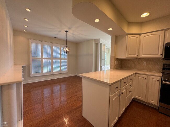 Photo - 8690 Jaffa Ct W Dr Unit 17