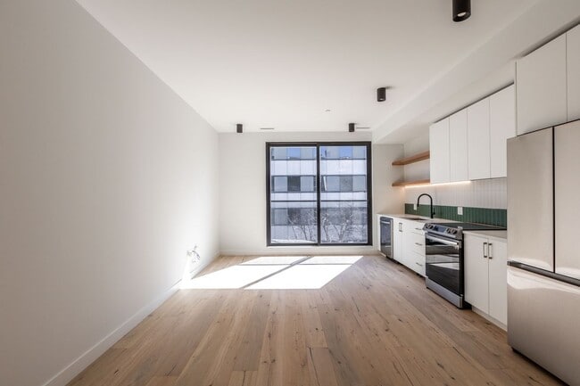Photo - 1700 Oak Ave Unidad 202