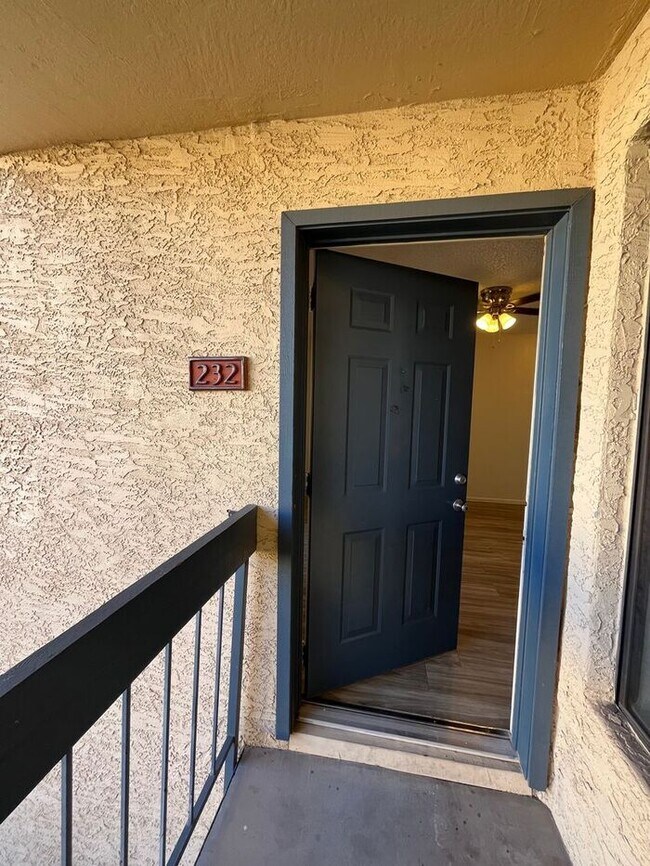 Photo - Welcome Home to El Diablo Apartments – 1 Bedroom in the Heart of Tempe!