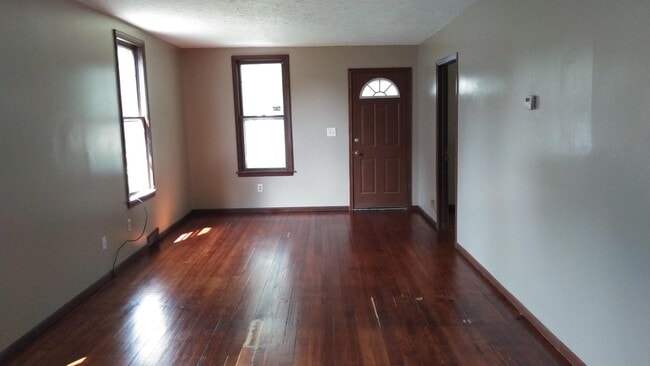 Photo - 2048 N D St