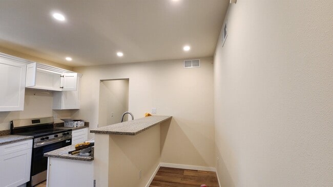 Photo - 908 E Gorham St Unidad 1
