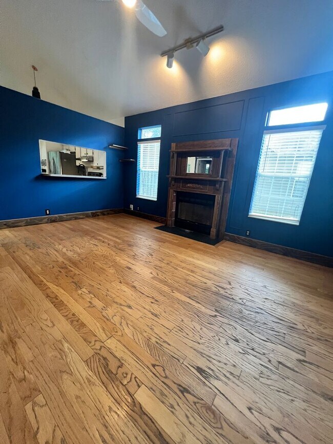 Photo - Comfort & Convenience Await in This 3 Bed, 2 Bath Farmingham Woods Home