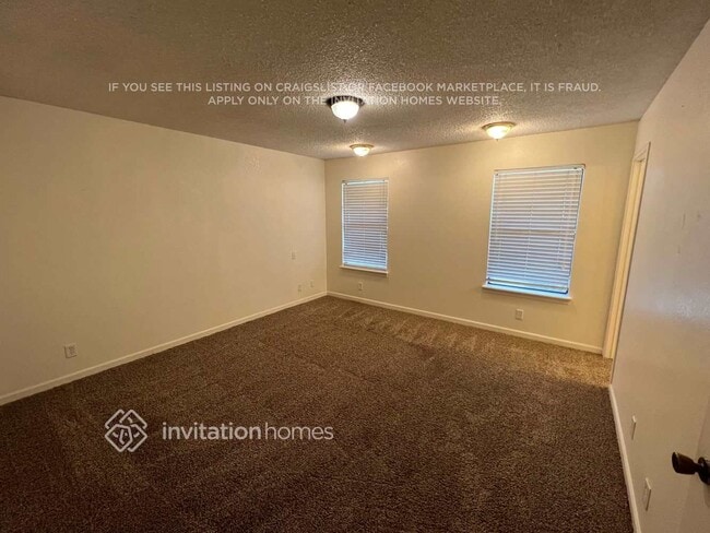Photo - 460 Pelican Pl